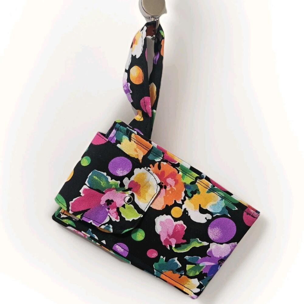 Handmade 3-pocket Snap Pouch Wristlet